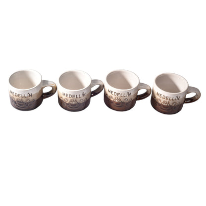 SET 4PCS POCILLOS CON BASE CERAMICA MEDIANO