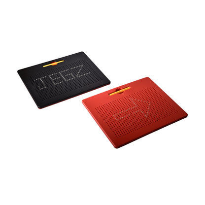 TABLERO MAGNETICO CON LAPIZ PLASTICO NEGRO Y ROJO DIM:32X26C