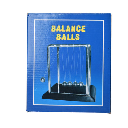 ADORNO DE ESCRITORIO BOLA BALANCE PLASTICO Y METAL DIM:17*14