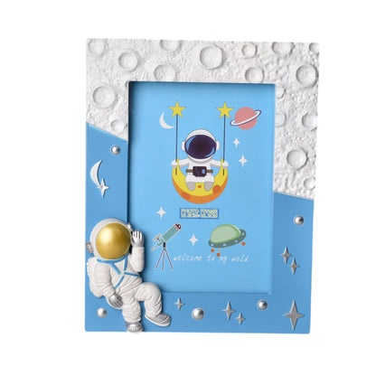 PORTARETRATO FORMA ASTRONAUTA PLASTICO DIM:24x19x2