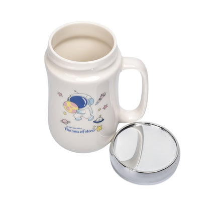POCILLO CERAMICA DISEÑO ASTRONAUTA CON TAPA 450ML DIM:7X14