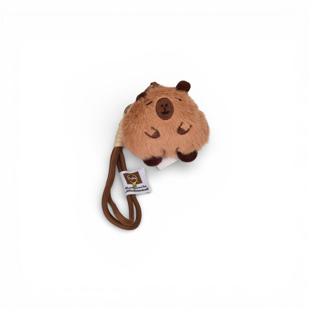 llavero peluche capybara poliester dim:10x9x3