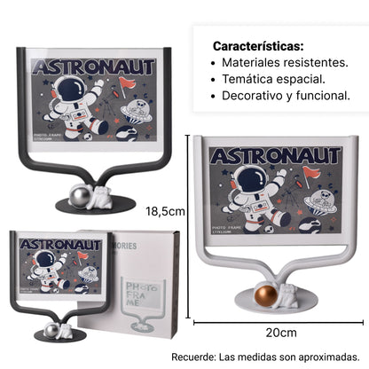 PORTARETRATO FORMA ASTRONAUTA PLASTICO DIM:18x20x10