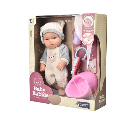 MUÑECA DE CAUCHO REALISTA CON ACCESORIOS DIM:15X9X31CM