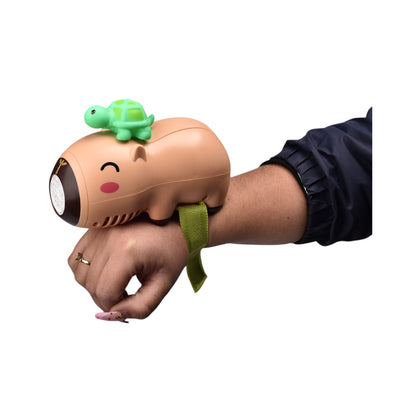 JUGUETE PISTOLA DE BURBUJA DISEÑO CAPYBARA DIM:21X8X14