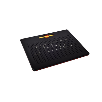 TABLERO MAGNETICO CON LAPIZ PLASTICO NEGRO Y ROJO DIM:32X26C
