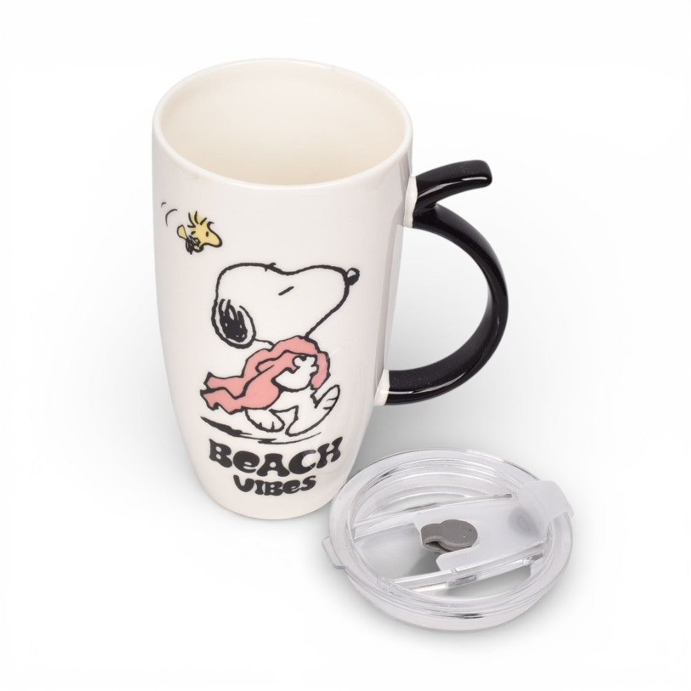 mug pocillo con tapa plastica personaje 580ml dim:8x8x15