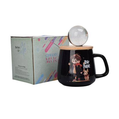 MUG POCILLO DE CERAMICA PERSONAJE CON TAPA DE MADERA Y ESFERA 400ML